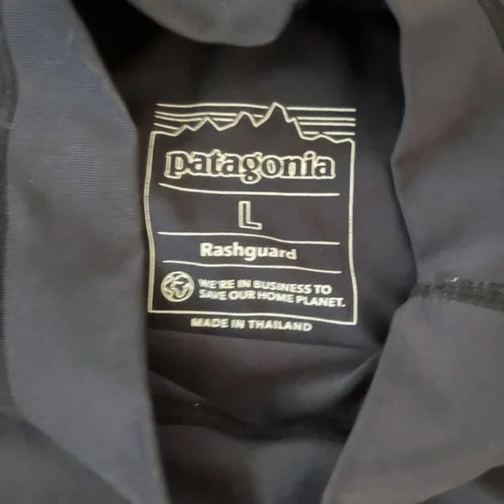 Patagonia Rash Guard - Picture 3 of 8